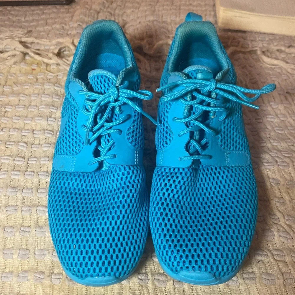 Nike Roche Teal Tennis Shoe Sneakers - Picture 5 of 7